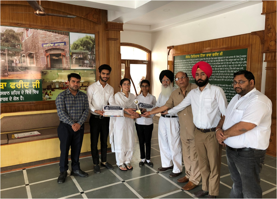 Simranjeet Kaur got Best Moot Memorial Award